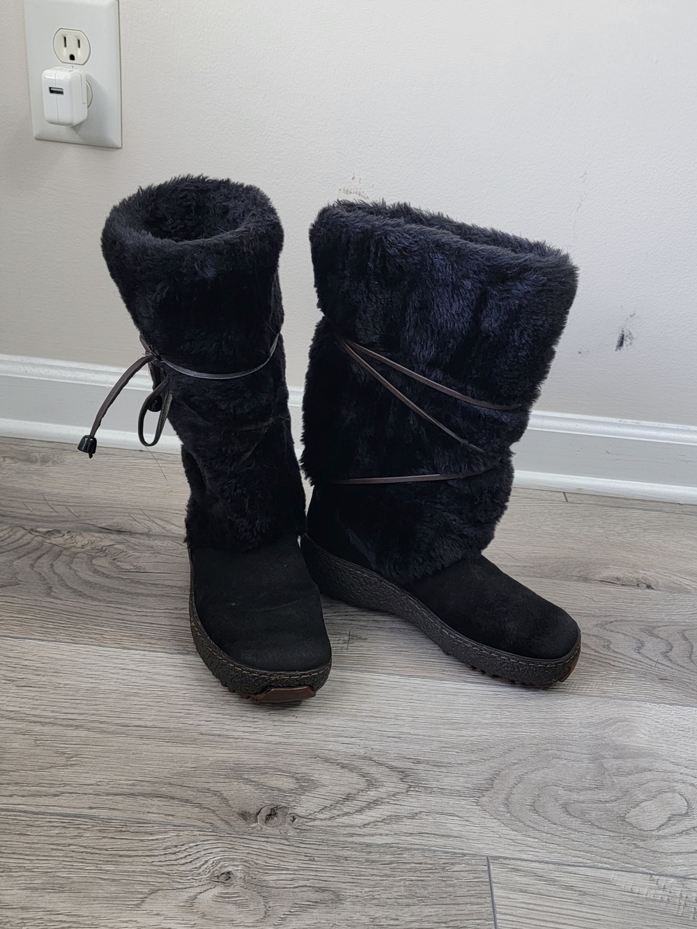 Vtg Oscar Sport Women US 7.5 EUR 38 Lined Boots Apres Black Ski Hiking Snow Rave